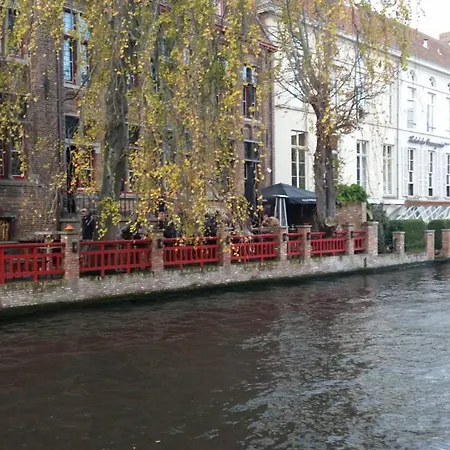 Cozy With Sea View And Parking Place Апартаменты Бреден