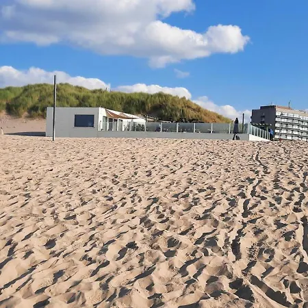 Cozy With Sea View And Parking Place * Bredene